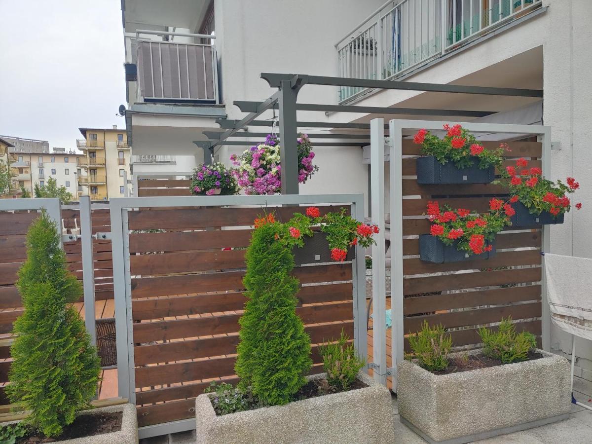 Swinoujscie Platan Patio 6 - Berry Apartments Екстер'єр фото